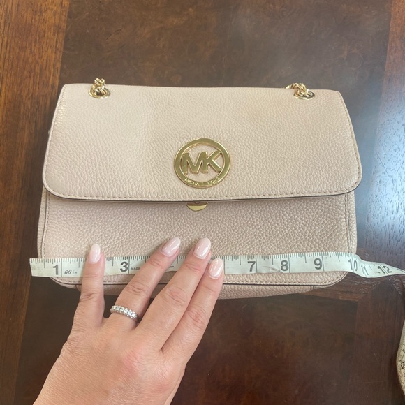 Michael Kors bag - Picture 11 of 12